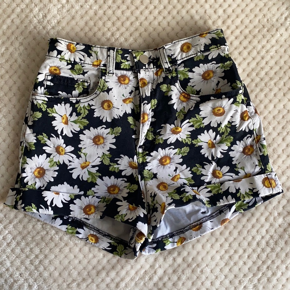 American apparel flower high waist shorts